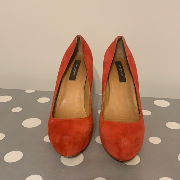 Ann Taylor Suede Wedges Red with wood heel 7.5 - Picture 2 of 10